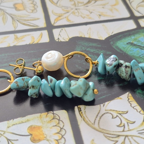 2 /$40 Turquoise Dtones Freshwater Pearl On Post Style Gold Dangle Earrings - Picture 3 of 6